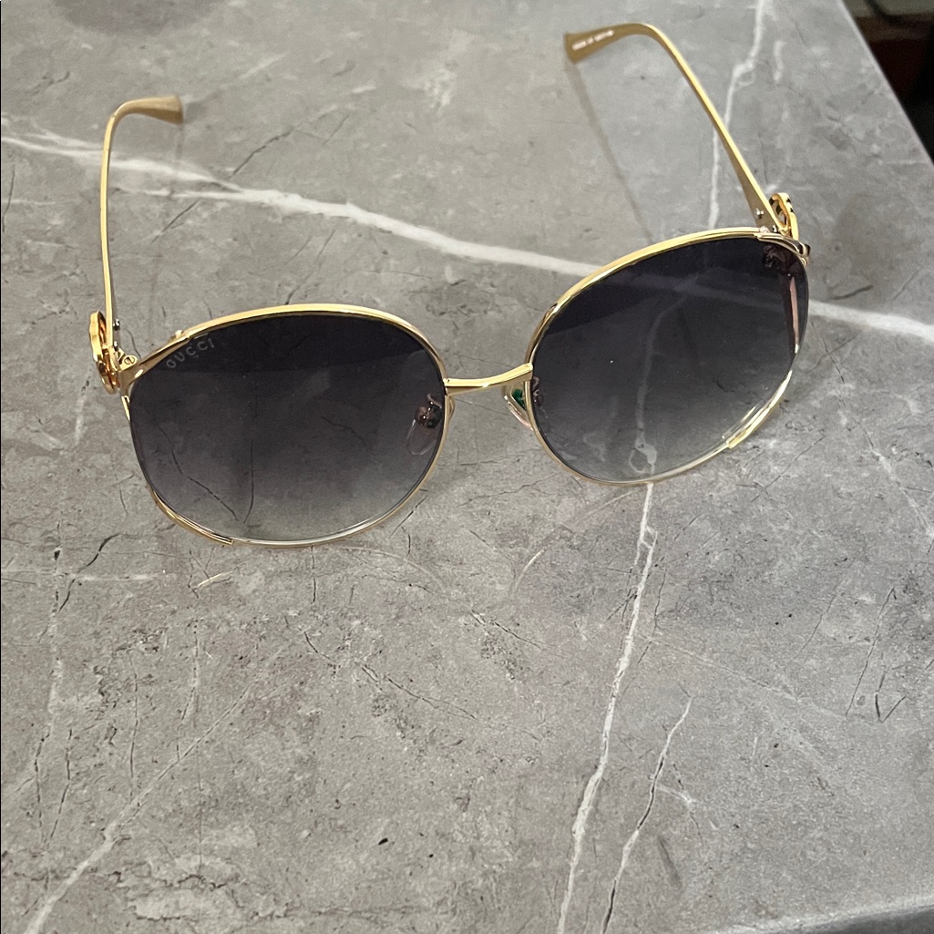 Gucci Women's Gold Sunglasses With Dark Lenses